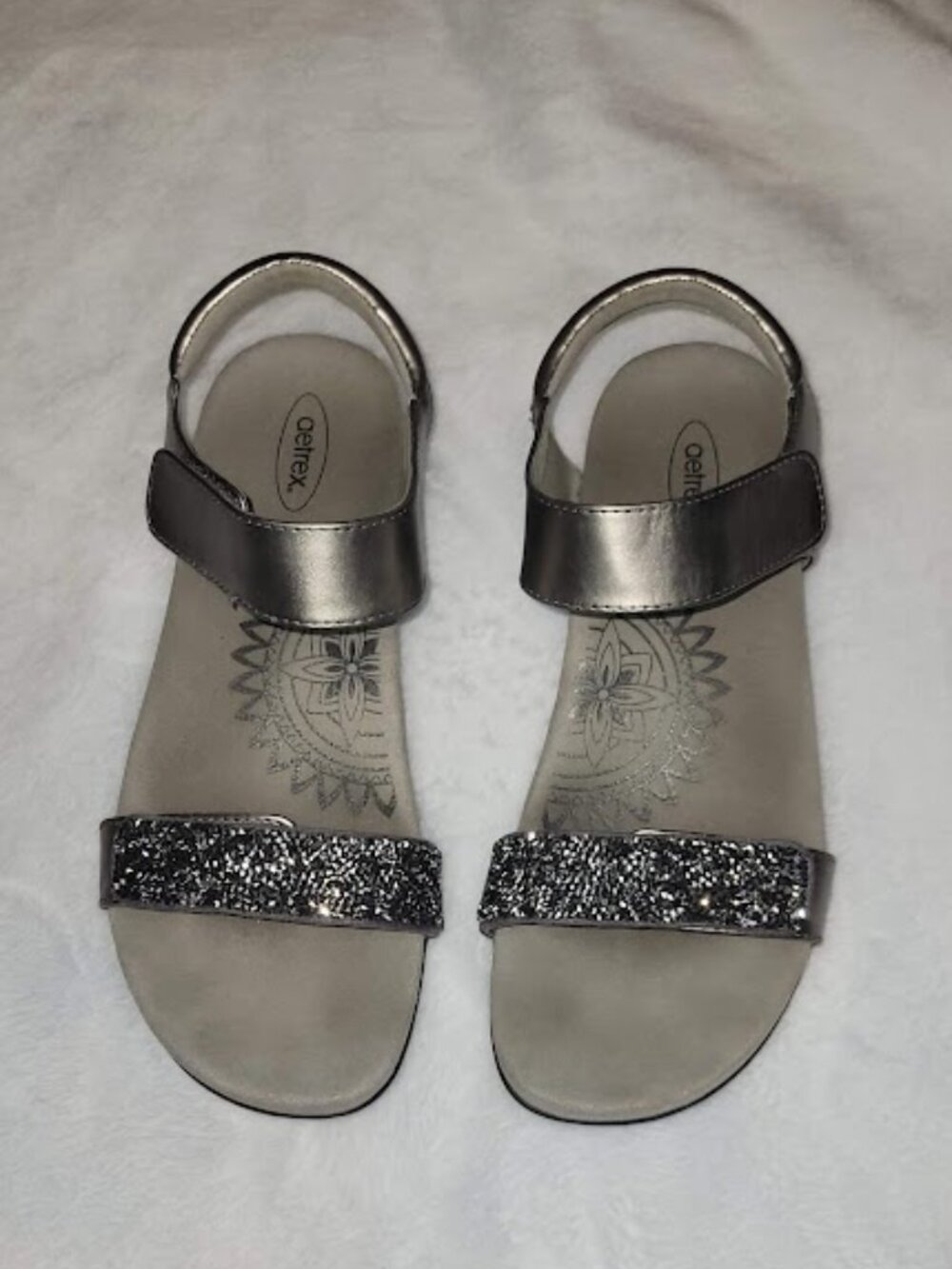 Aetrex Metallic Pewter Embellished Comfort Sandals Size 10 EU 41